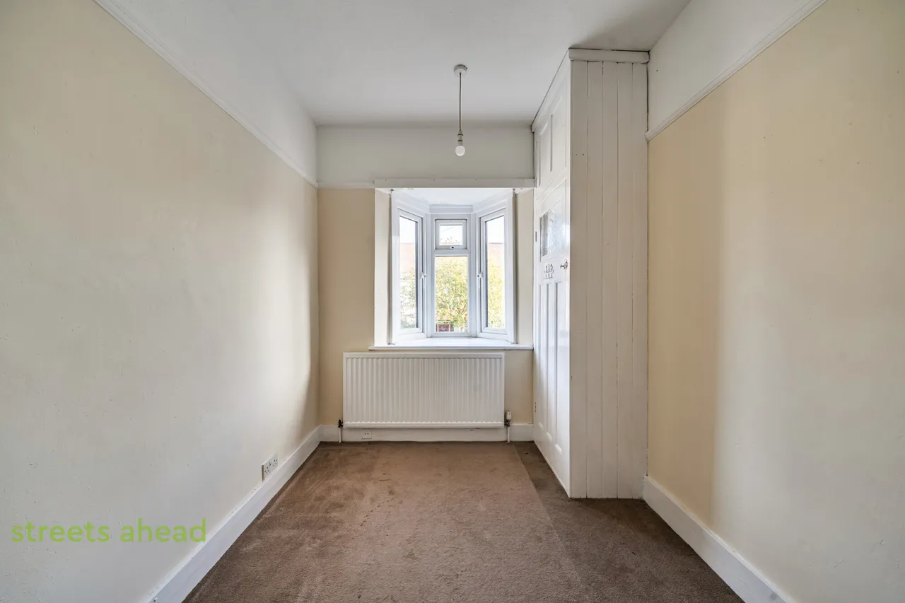 Redford Avenue, Thornton Heath, CR7, photo 14