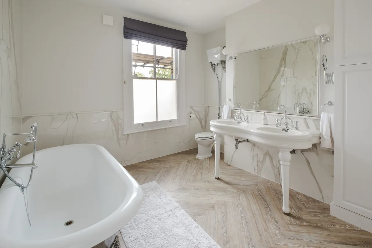 Groombridge Road, London, E9, photo 9