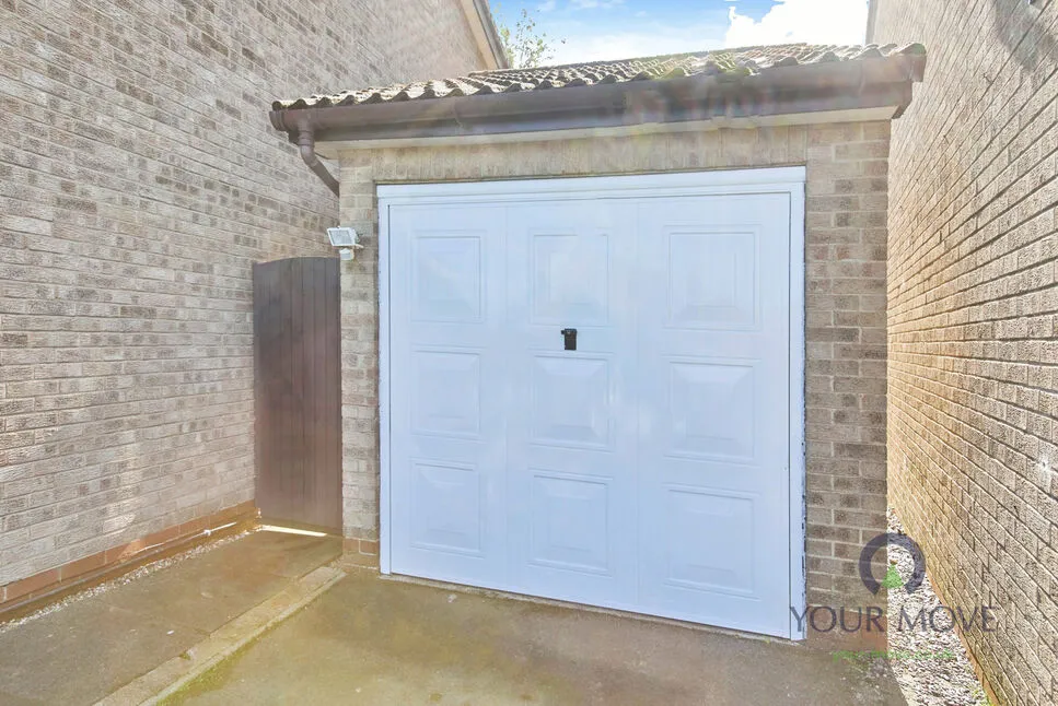 Cricketers Close, Burton-on-Trent, DE15, photo 23