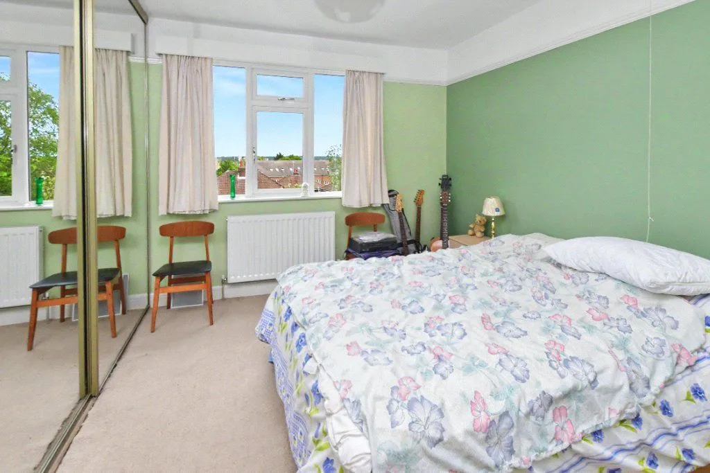 Armley Grange Oval, Leeds, LS12, photo 5