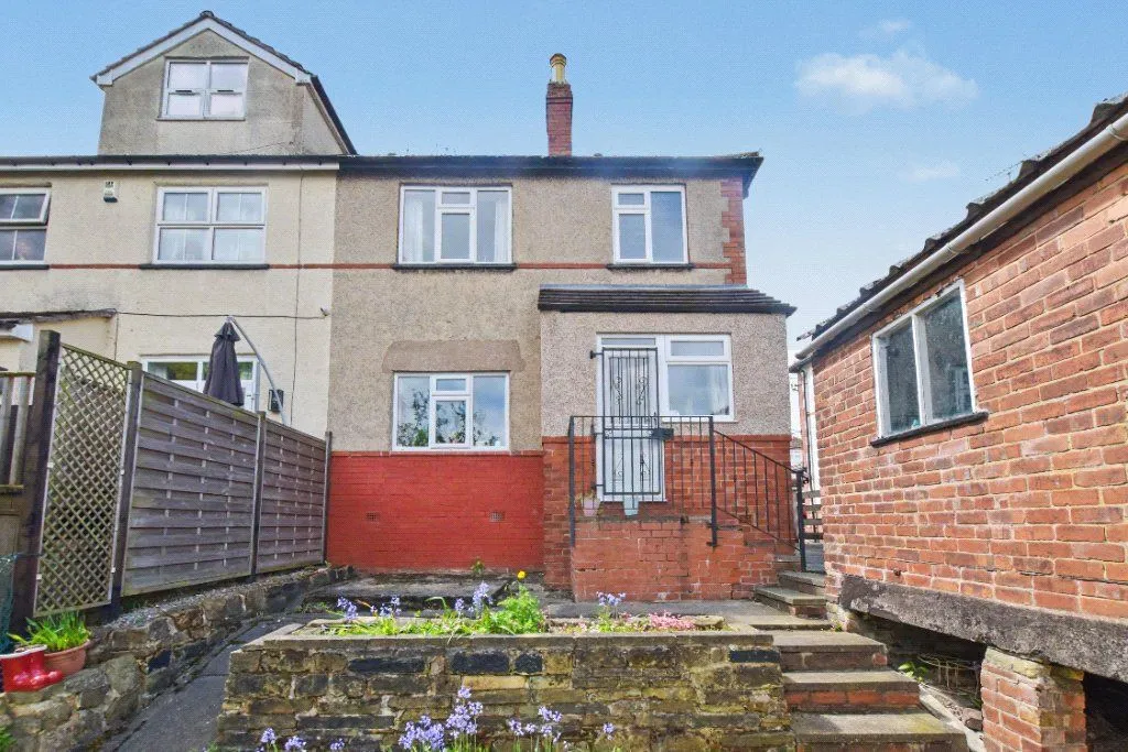 Armley Grange Oval, Leeds, LS12, photo 16