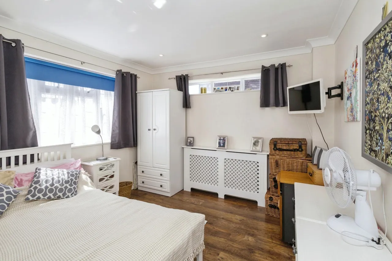 Marshall Road, Hayling Island, PO11, photo 11