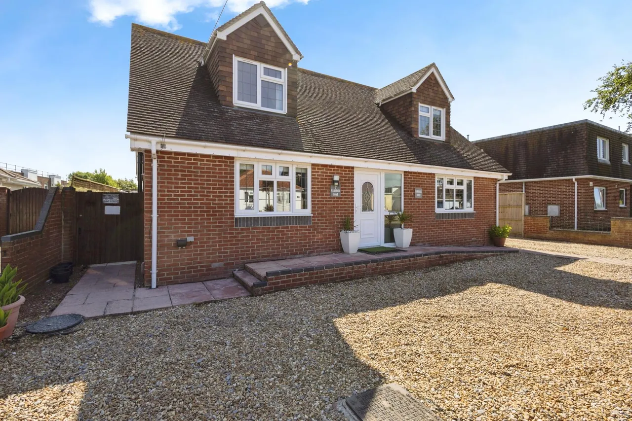 Marshall Road, Hayling Island, PO11, photo 6