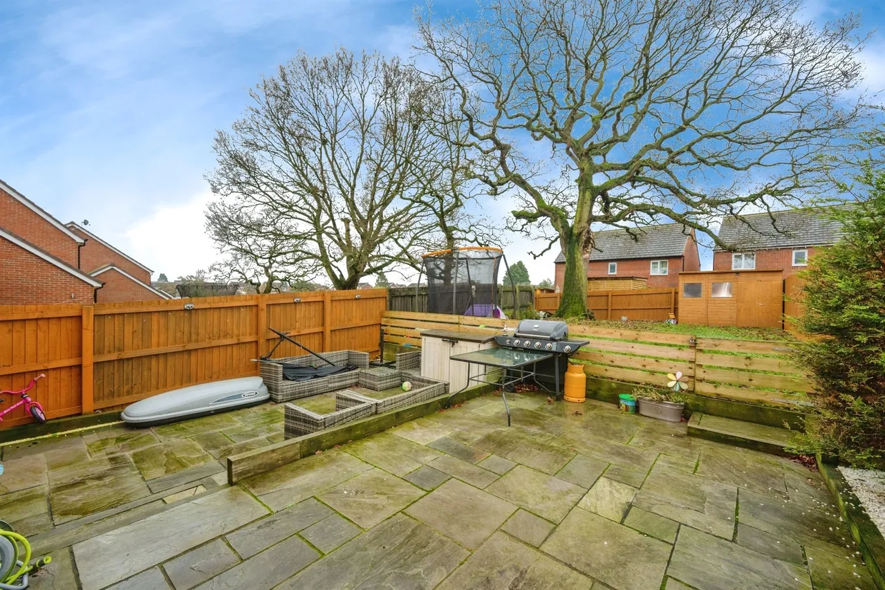 Sampson Avenue, Bramshall, ST14, photo 15