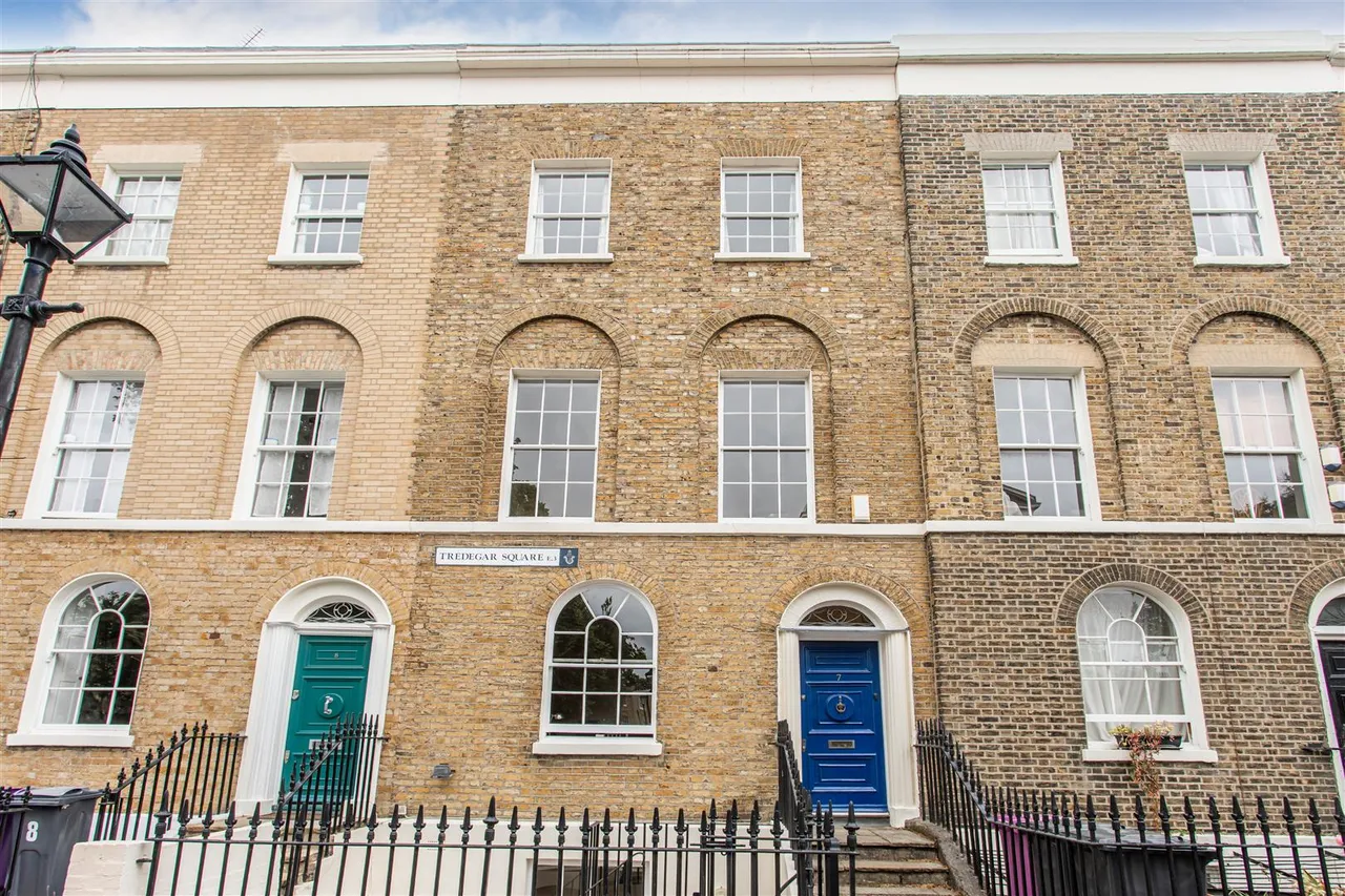 5 bed house for sale, Tredegar Square, Mile End