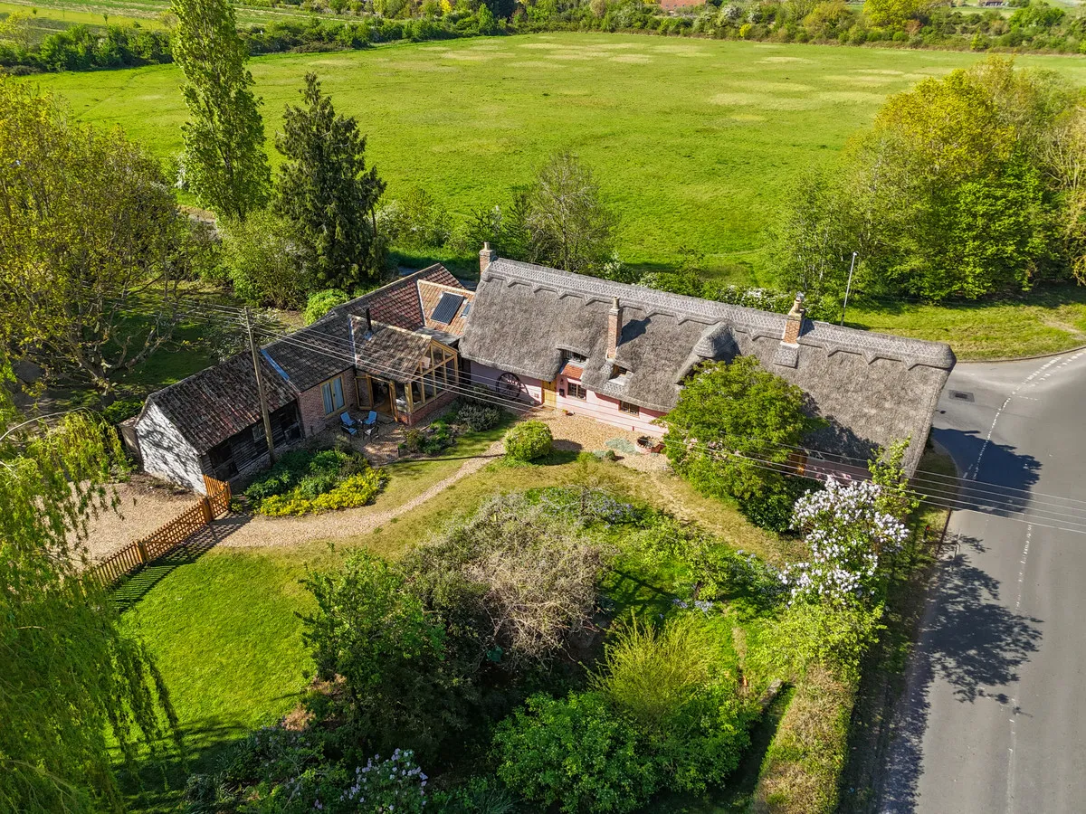 Blunham Road, Moggerhanger Bedford, MK44, photo 2