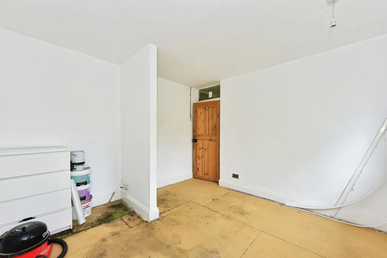 Framlingham Road, Sheffield, South Yorkshire, S2, photo 16