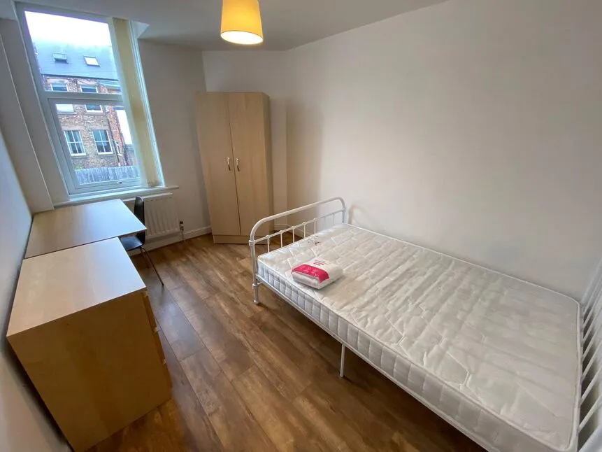 Helmsley Road, Newcastle upon Tyne, NE2, photo 8