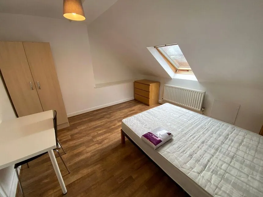 Helmsley Road, Newcastle upon Tyne, NE2, photo 6