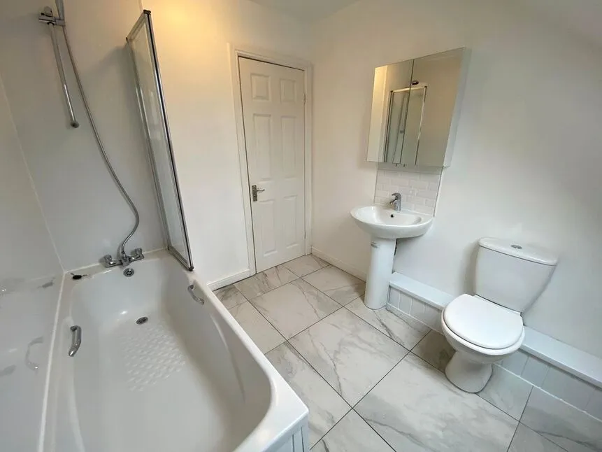 Helmsley Road, Newcastle upon Tyne, NE2, photo 10