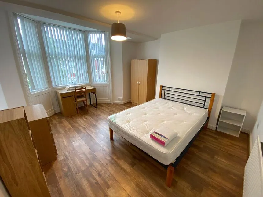 Helmsley Road, Newcastle upon Tyne, NE2, photo 4