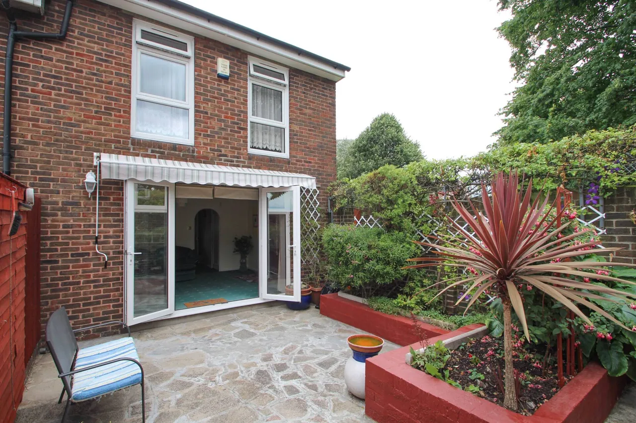 Invermore Place, London, photo 10