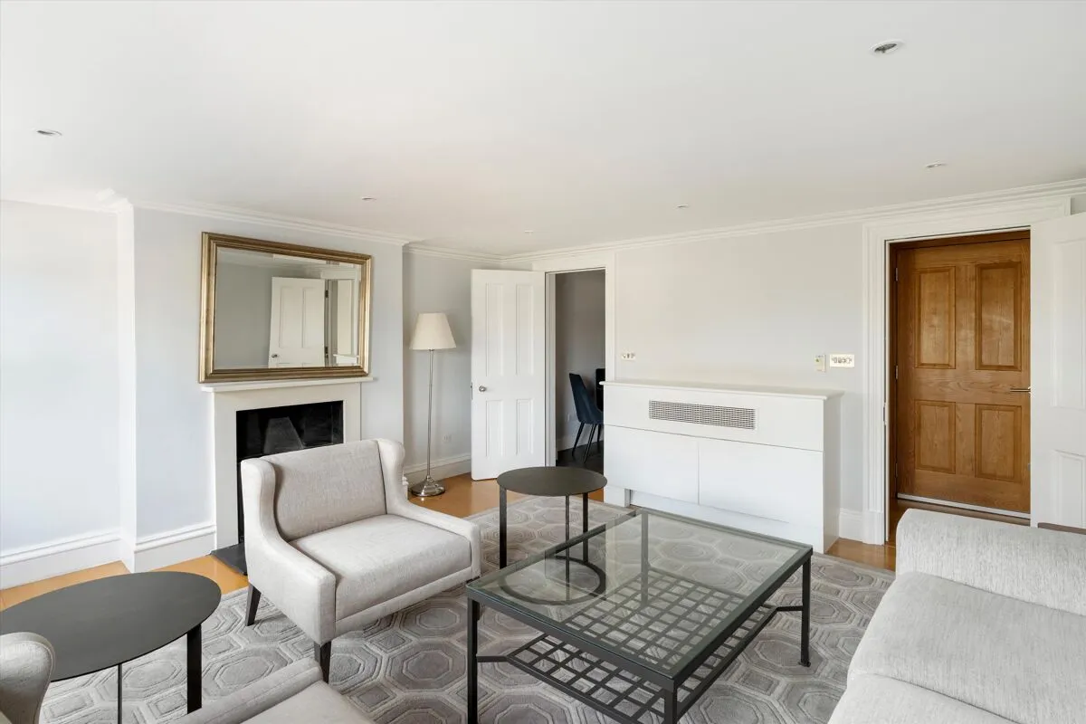Kings Road, London, SW3, photo 3