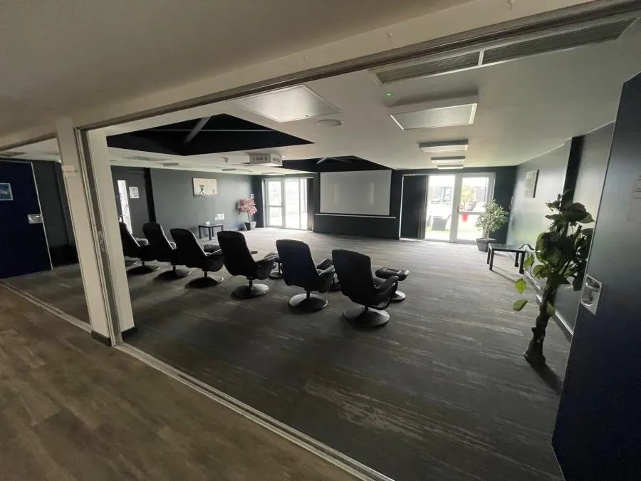 Dumfries Street, Luton, LU1, photo 9