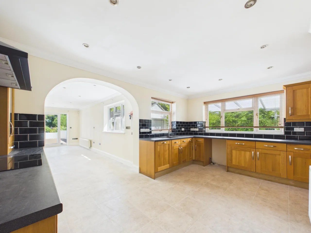 Yarmouth Road, Lowestoft, photo 5