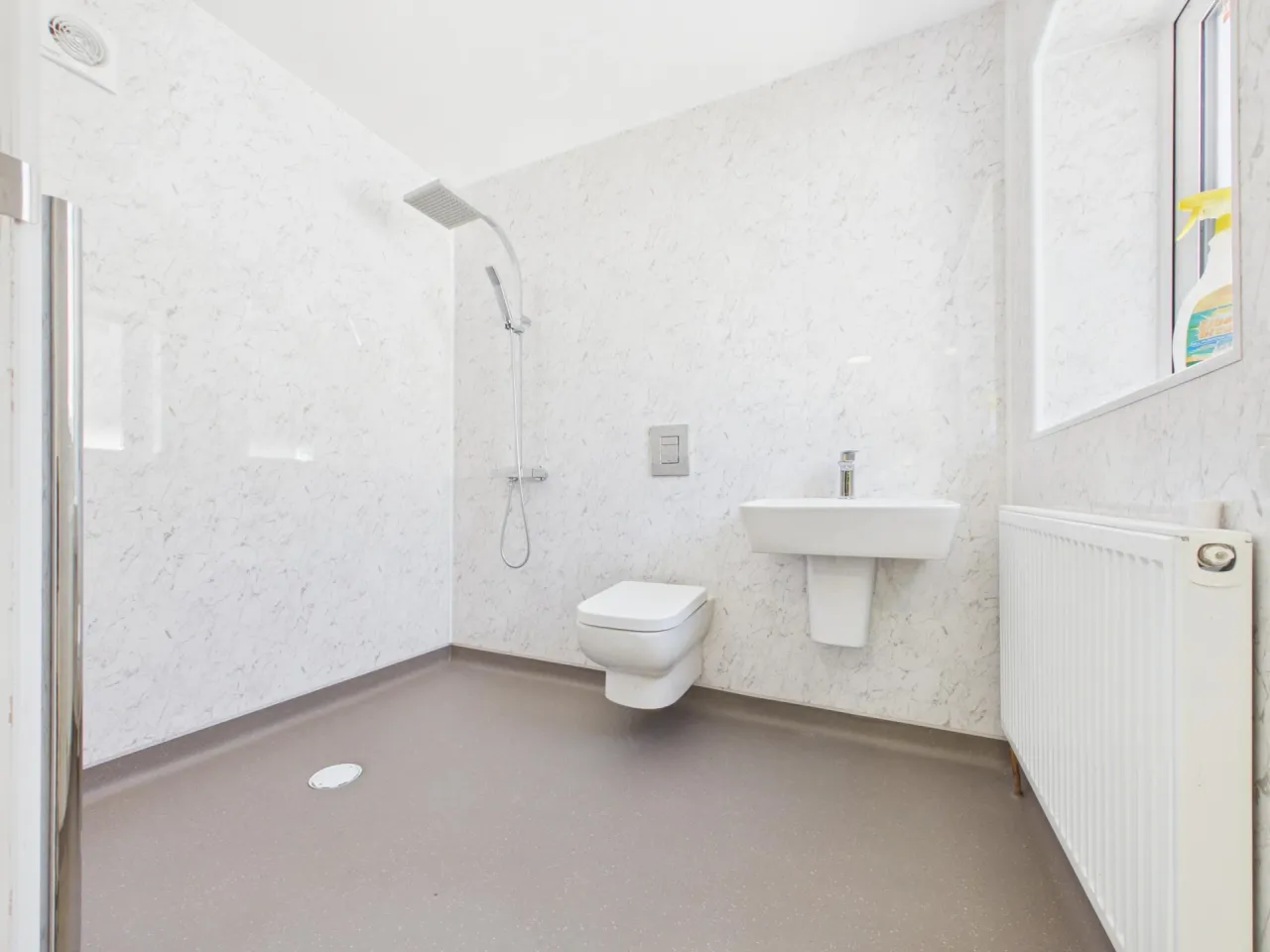 Yarmouth Road, Lowestoft, photo 18