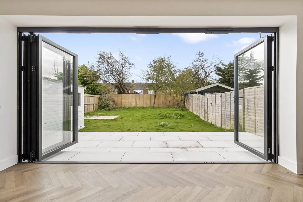 Sunningdale Road, Worthing, photo 5