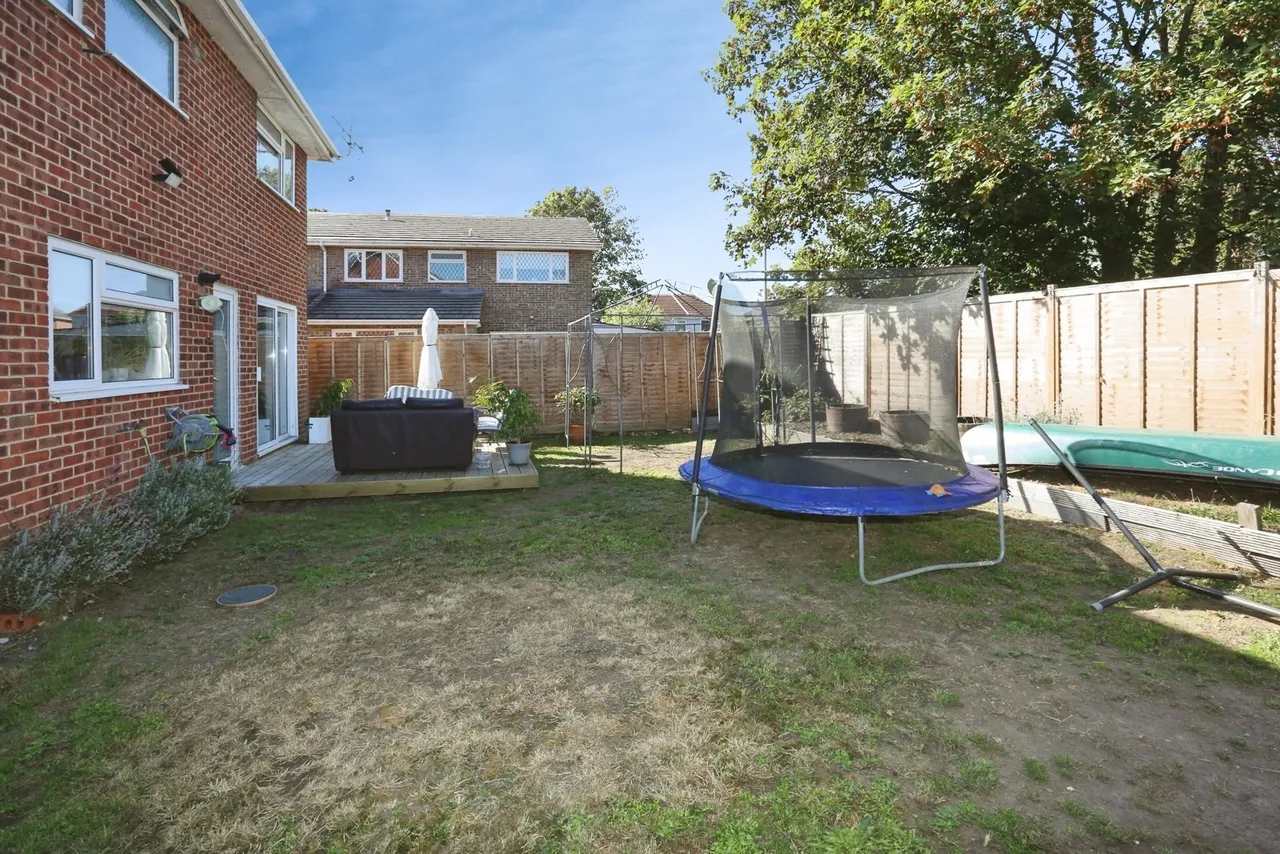 Manor Farm Close, Bishopstoke, SO50, photo 4