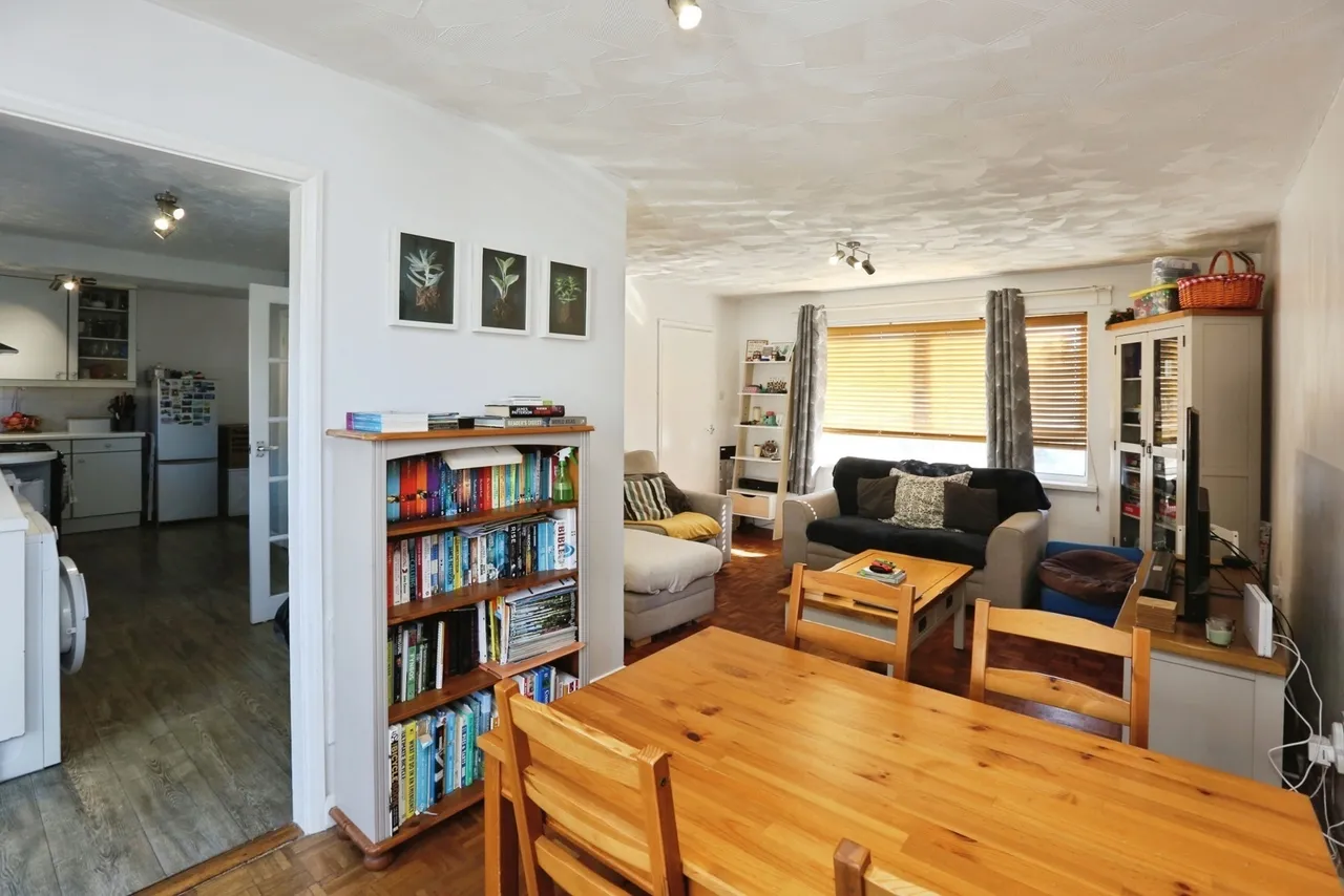 Manor Farm Close, Bishopstoke, SO50, photo 13