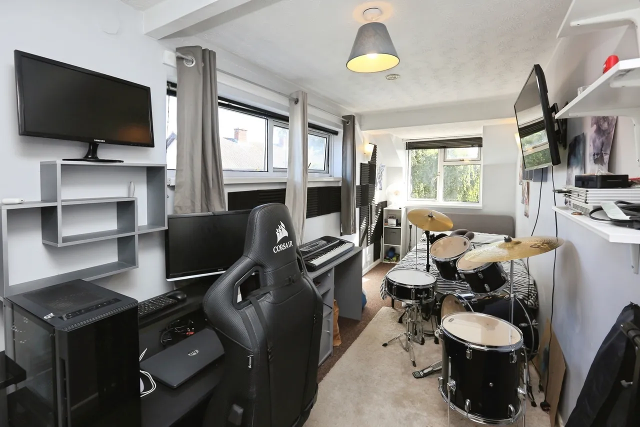 Manor Farm Close, Bishopstoke, SO50, photo 7