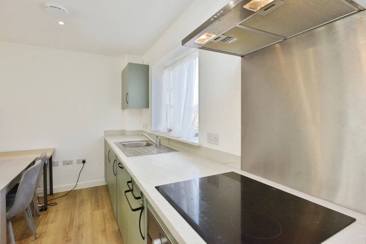 Shetland Drive, Whitehouse, Milton Keynes, Buckinghamshire, MK8, photo 8