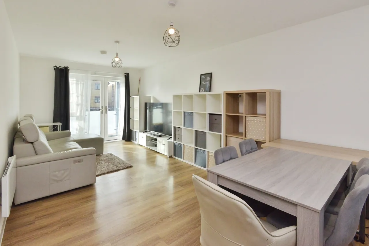 Shetland Drive, Whitehouse, Milton Keynes, Buckinghamshire, MK8, photo 13