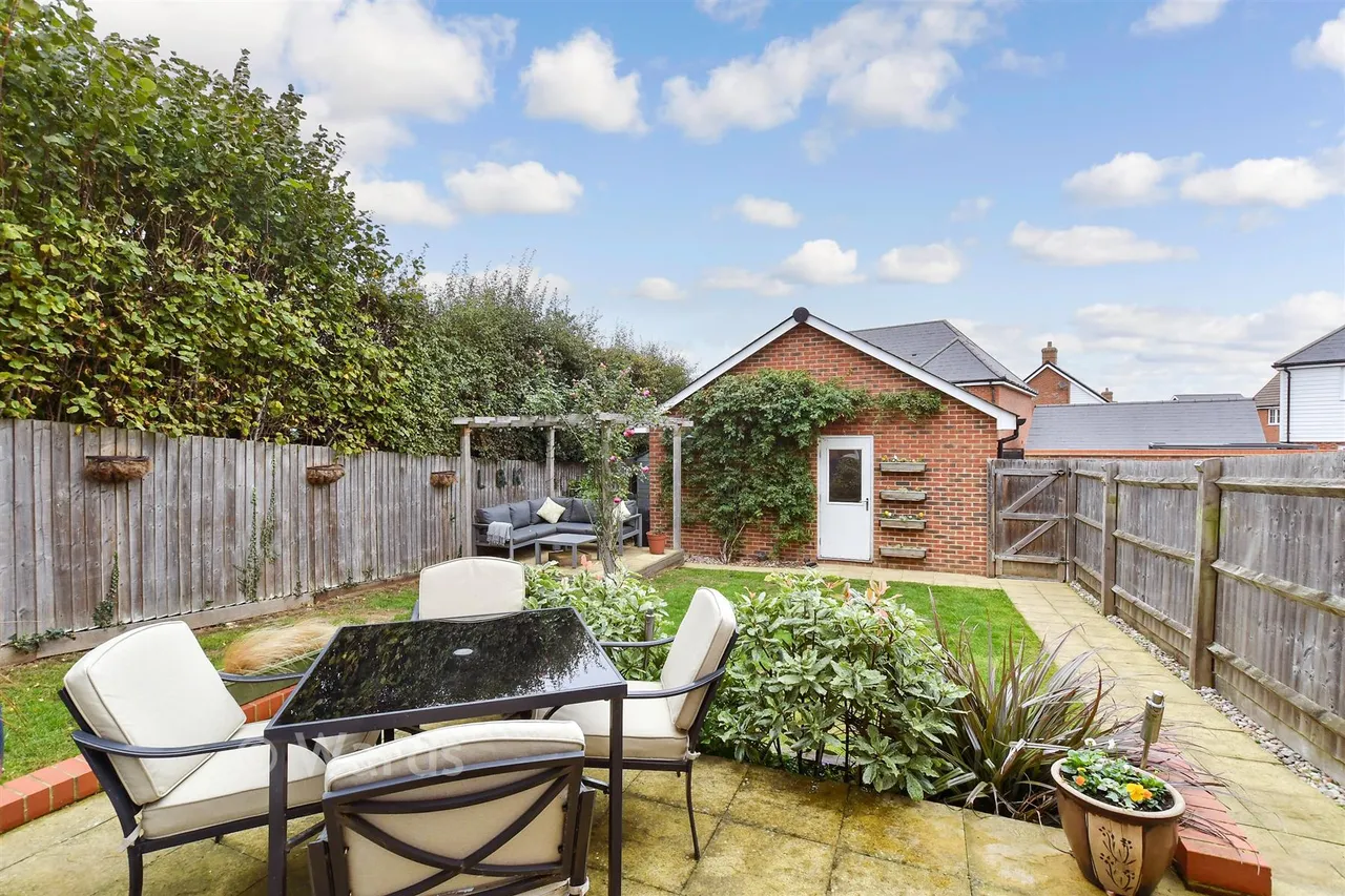 Heath Road, Coxheath, ME17, photo 2