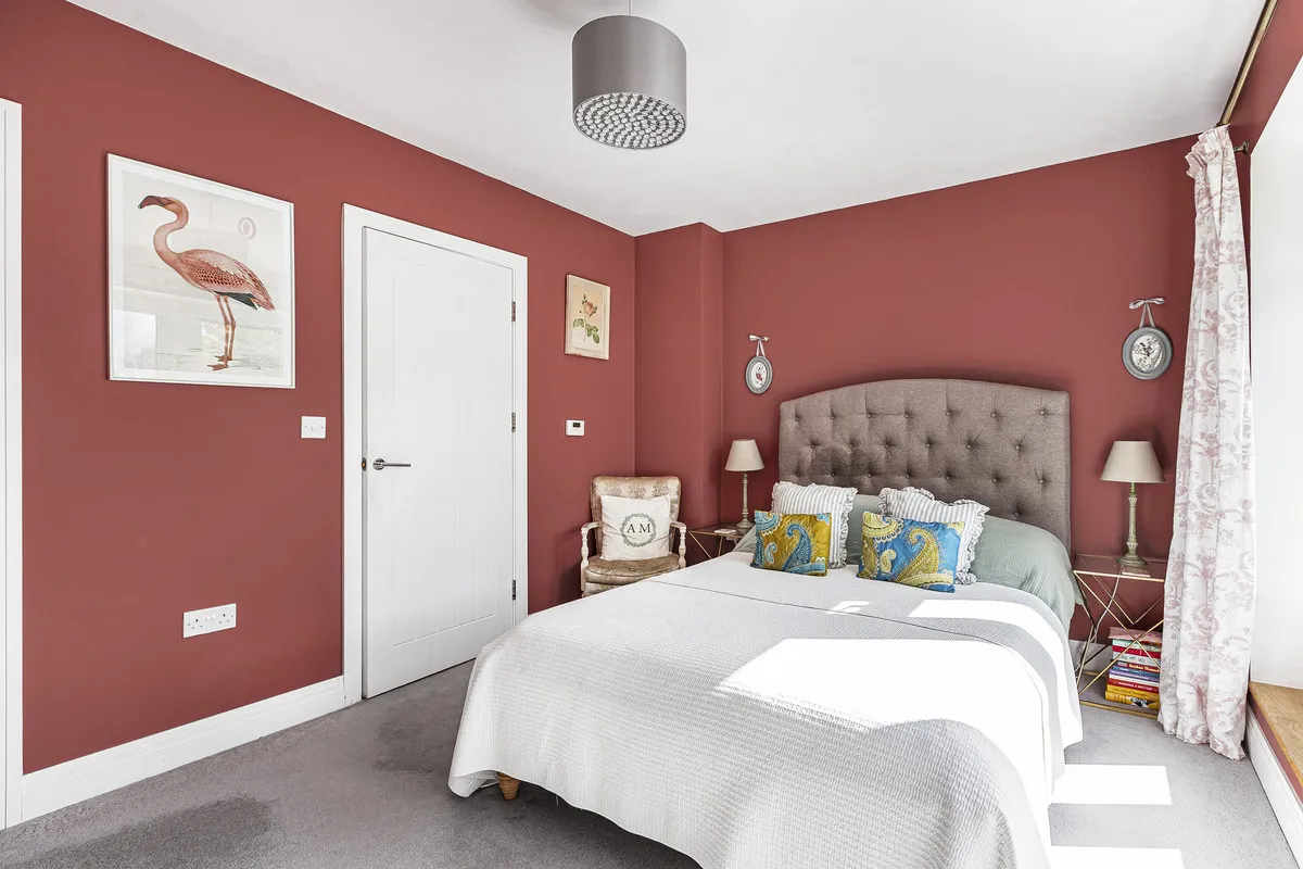Monk Close, Drayton, photo 17