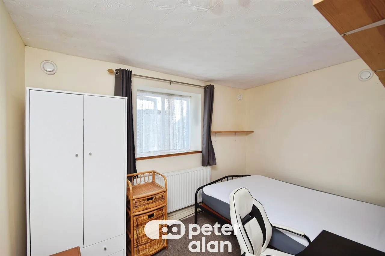 Kemble Street, Swansea, SA2, photo 11