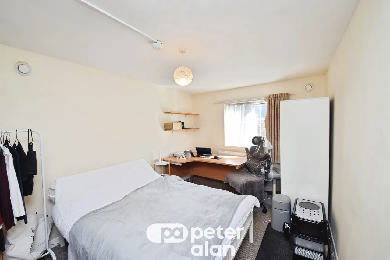 Kemble Street, Swansea, SA2, photo 15