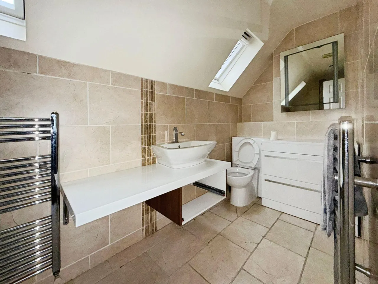Rothwell Close, St. Georges, TF2, photo 8