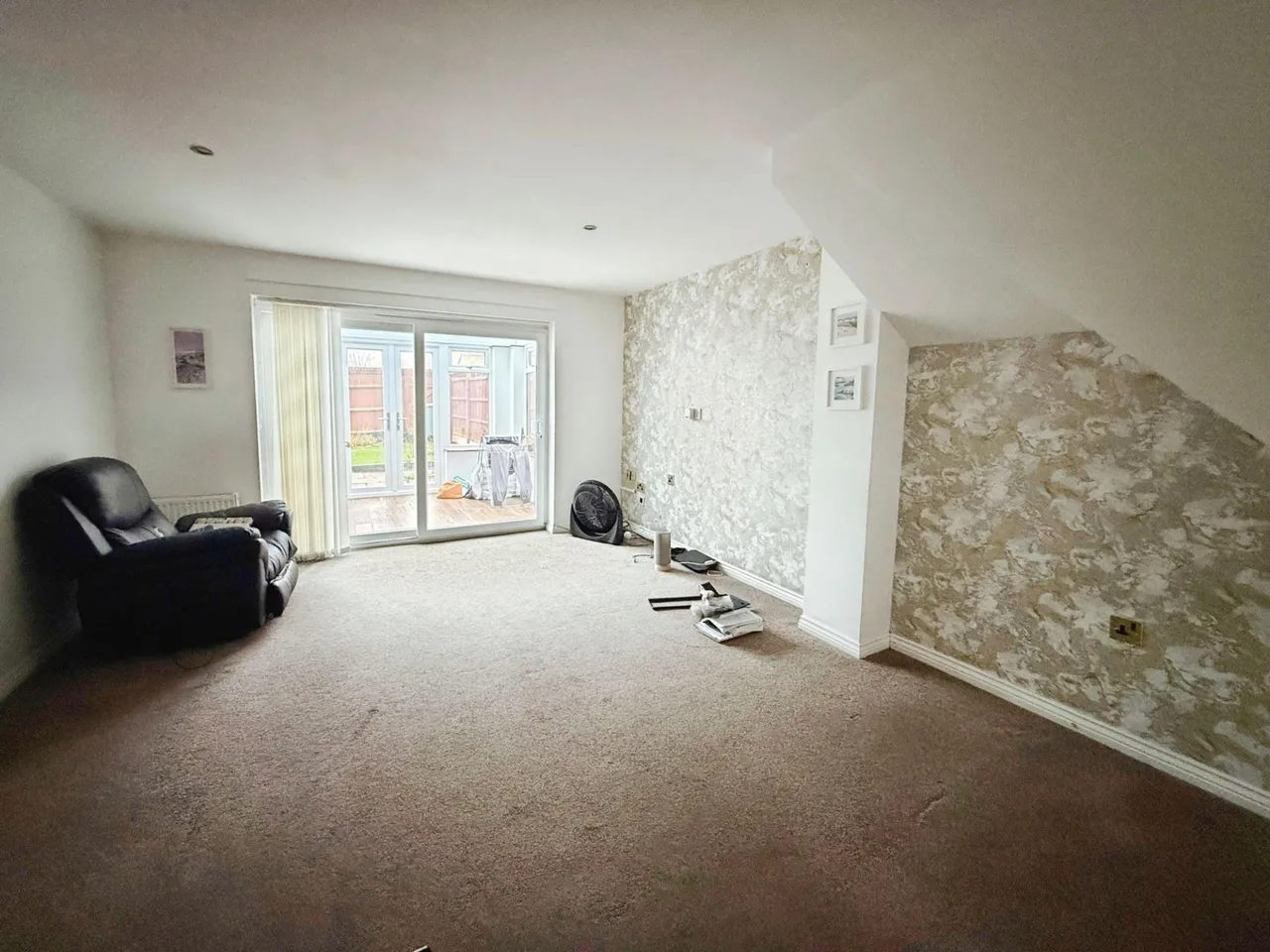 Rothwell Close, St. Georges, TF2, photo 12