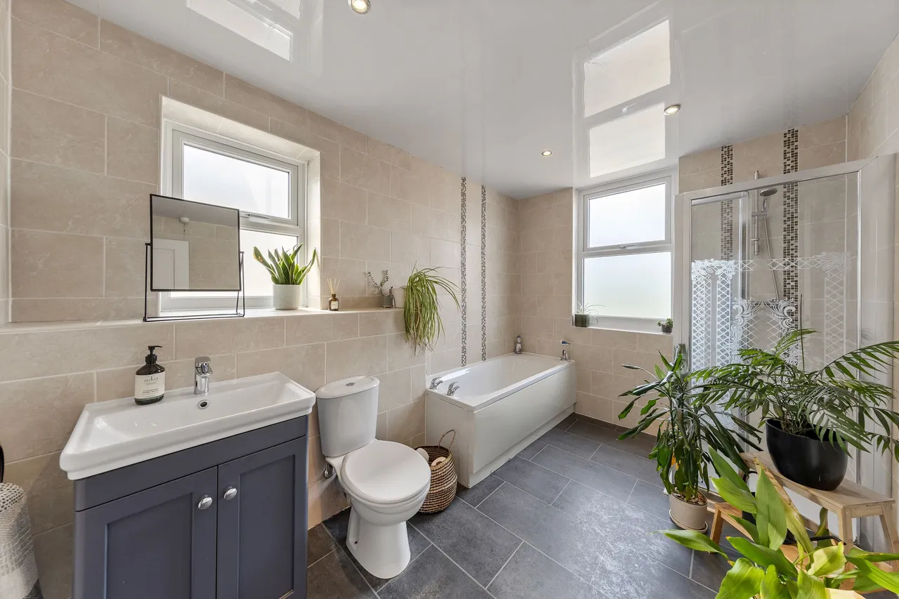 Crow Lane East, Newton-Le-Willows, Newton-Le-Willows, WA12 9UA, photo 15