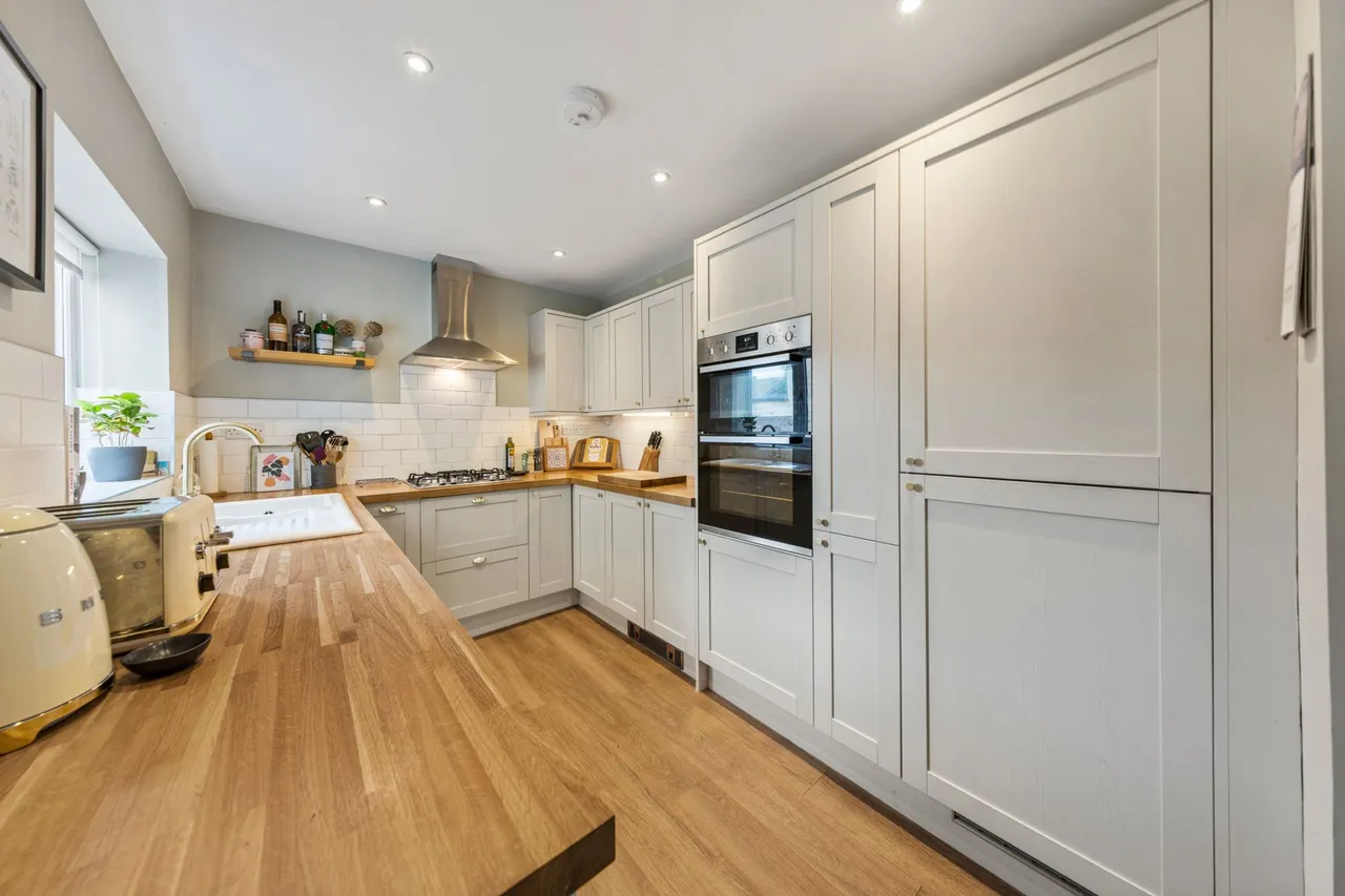 Crow Lane East, Newton-Le-Willows, Newton-Le-Willows, WA12 9UA, photo 4