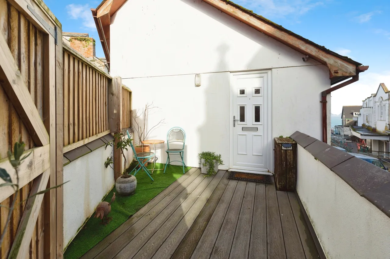 1 bed flat for sale, Gover Lane, Newquay, TR7