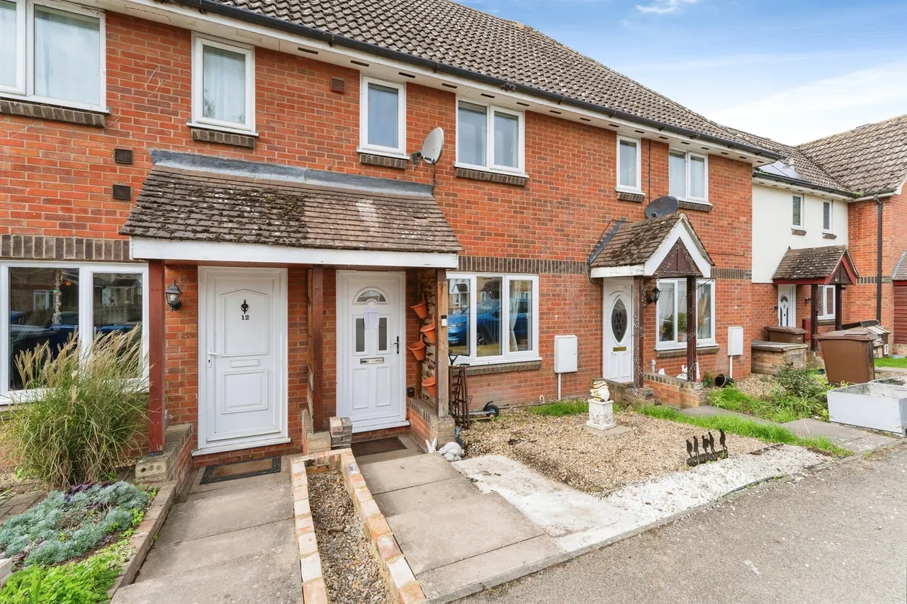 Kestrel Close, Bury St. Edmunds, IP28, photo 5