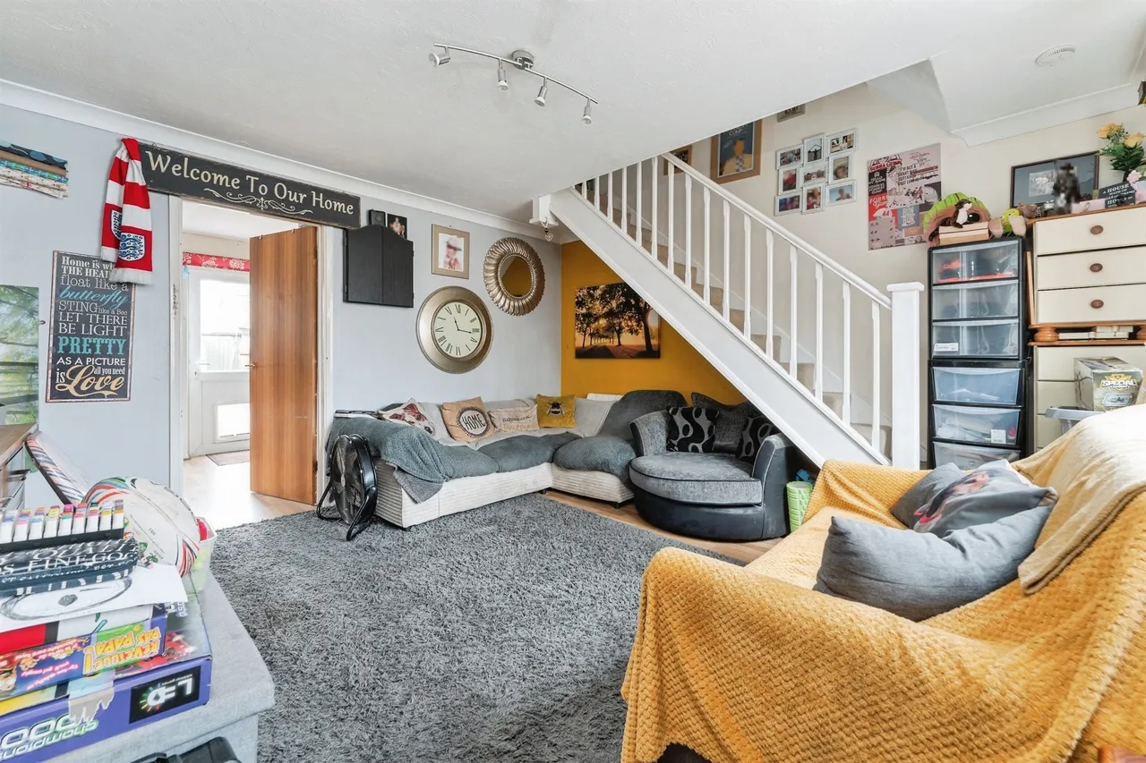 Kestrel Close, Bury St. Edmunds, IP28, photo 9