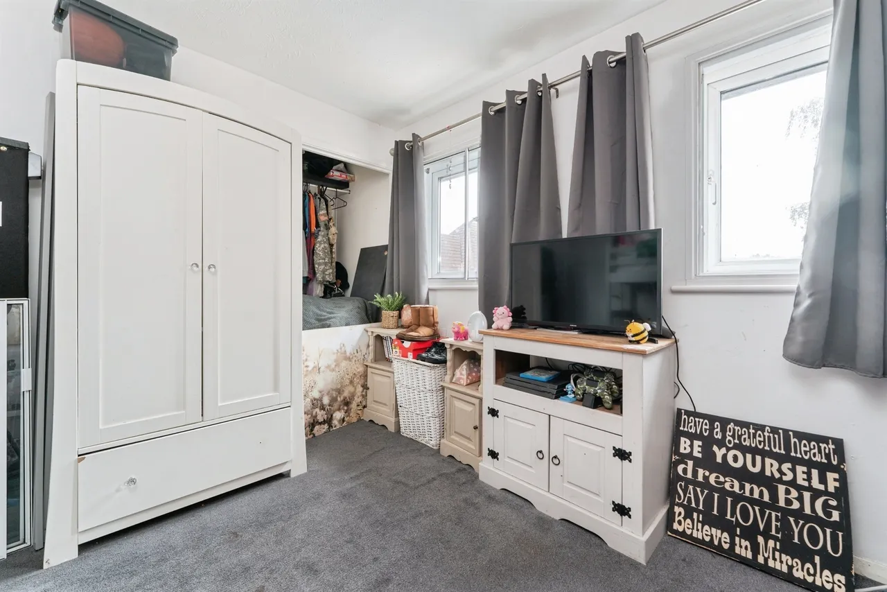 Kestrel Close, Bury St. Edmunds, IP28, photo 26