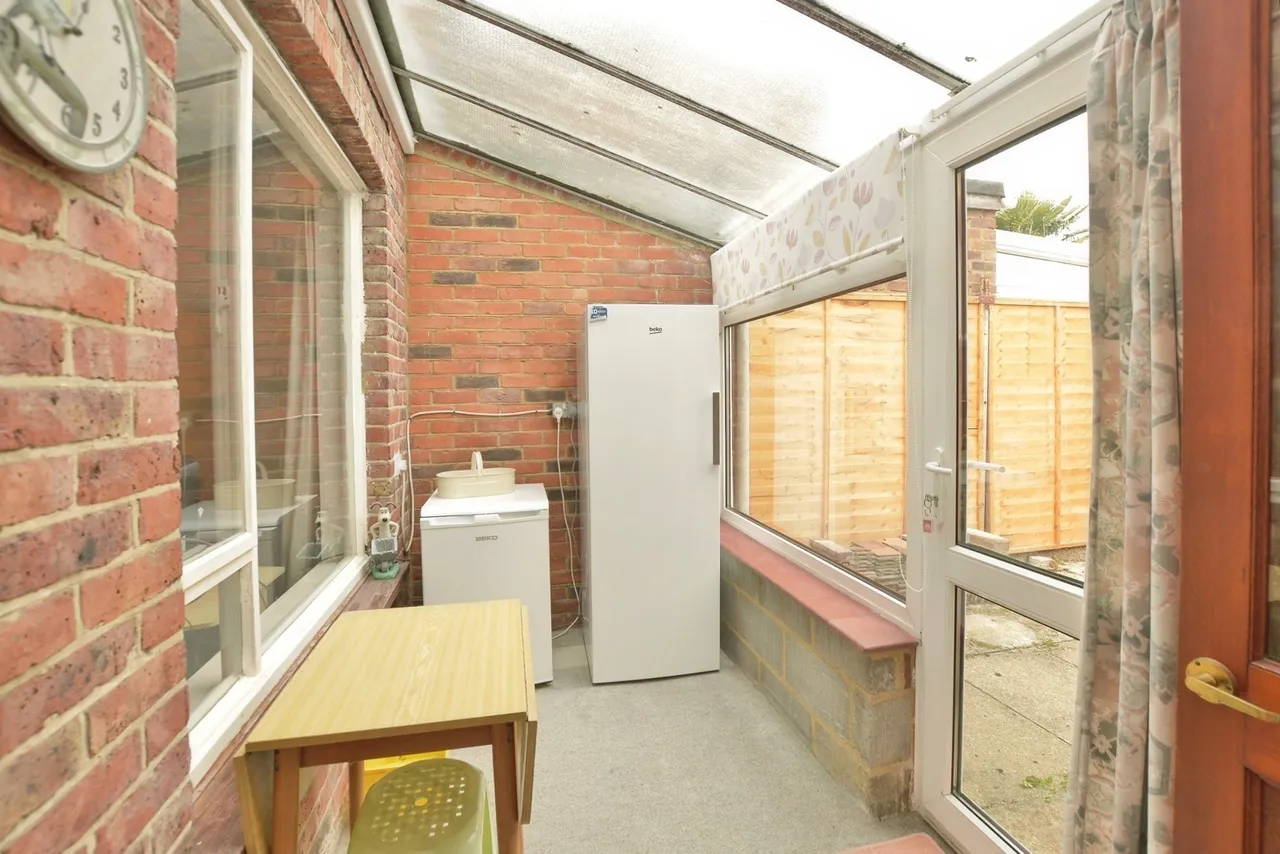 Bentley Road, Willesborough, TN24, photo 9
