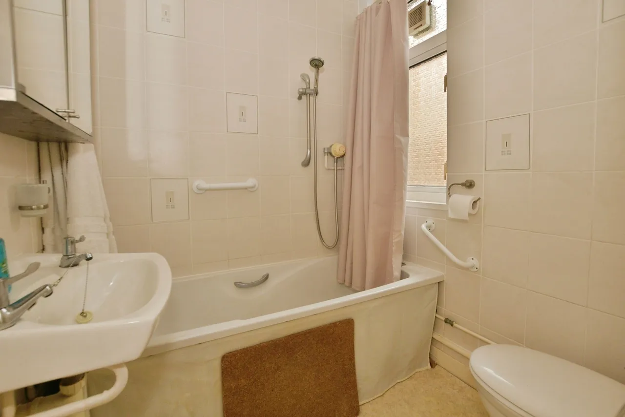 Bentley Road, Willesborough, TN24, photo 8