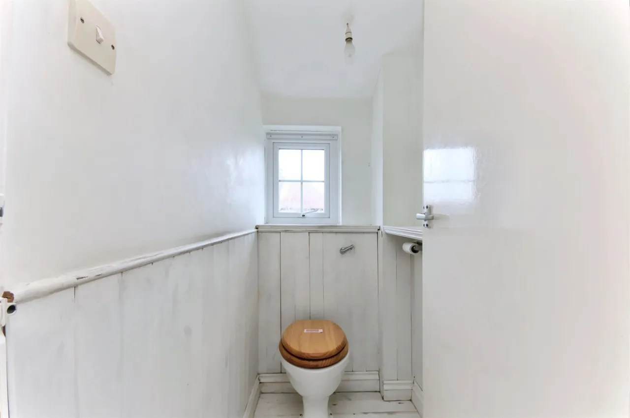 Quebec Close, Bexhill-On-Sea, TN39, photo 14