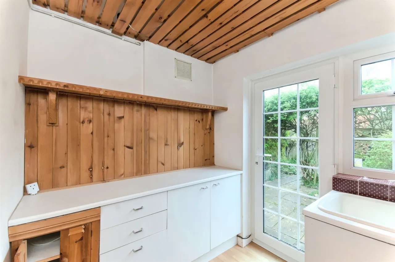 Quebec Close, Bexhill-On-Sea, TN39, photo 5