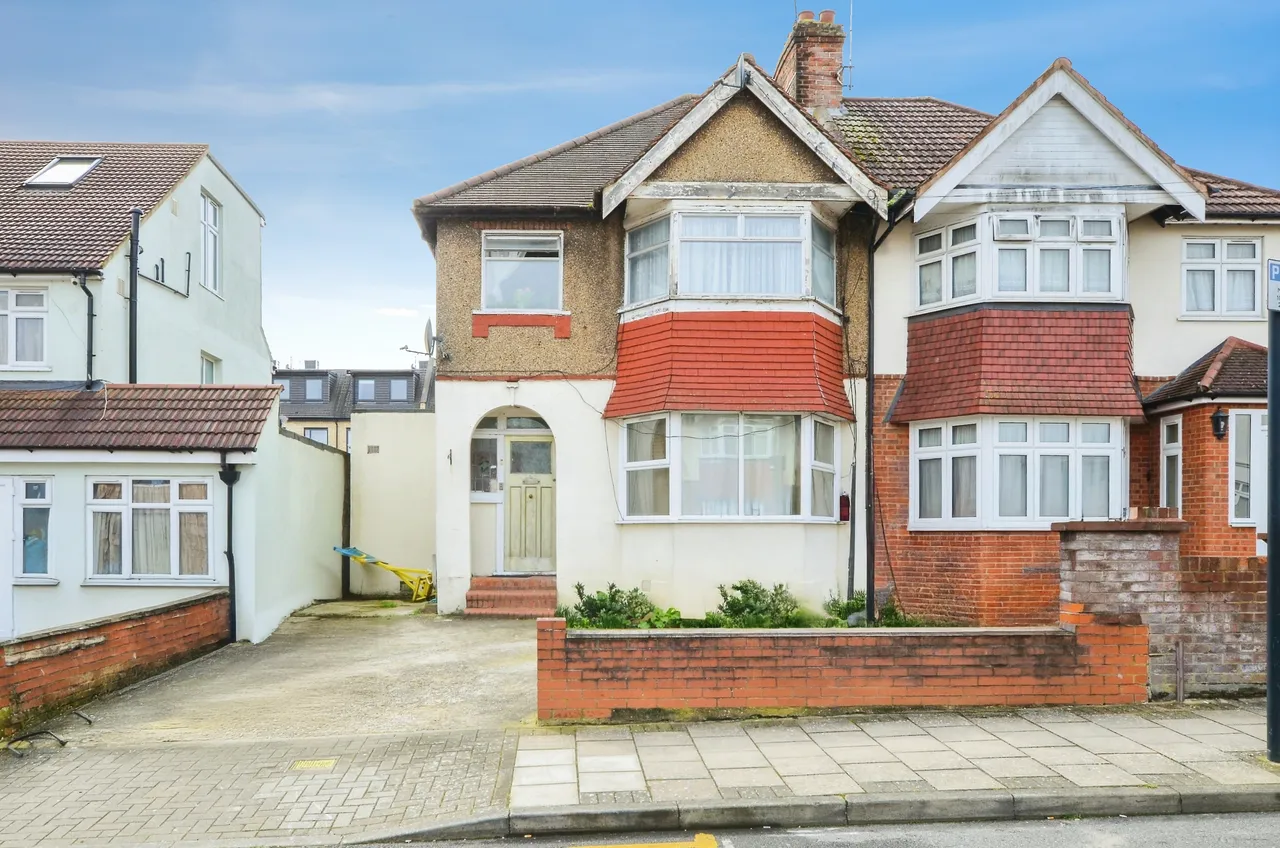 Vancouver Road, Edgware, HA8, photo 15