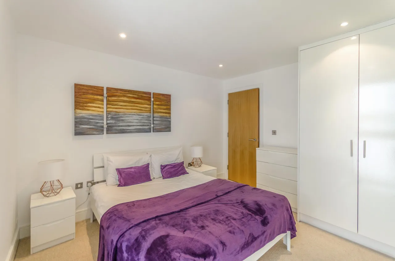 Flat 105 Denison House, 20 Lanterns Way, London, photo 6