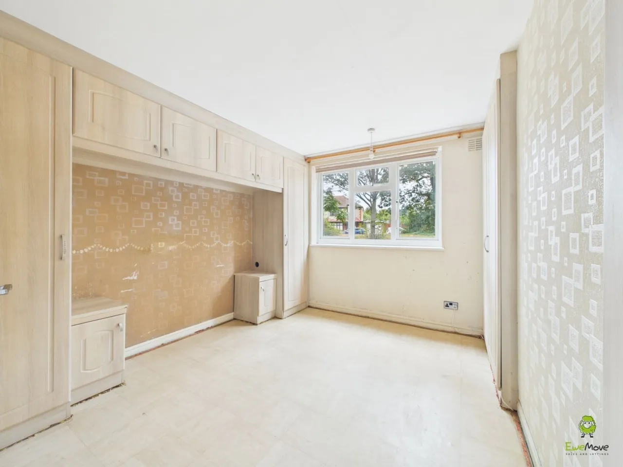 Woolwich Road, London, SE2, photo 7