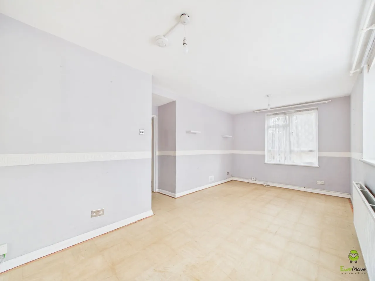 Woolwich Road, London, SE2, photo 5