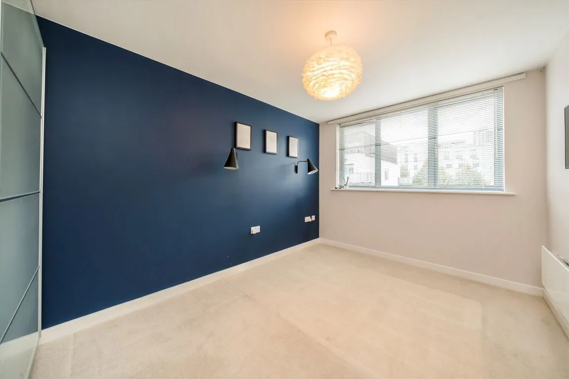 Agate Close, NW10, photo 4