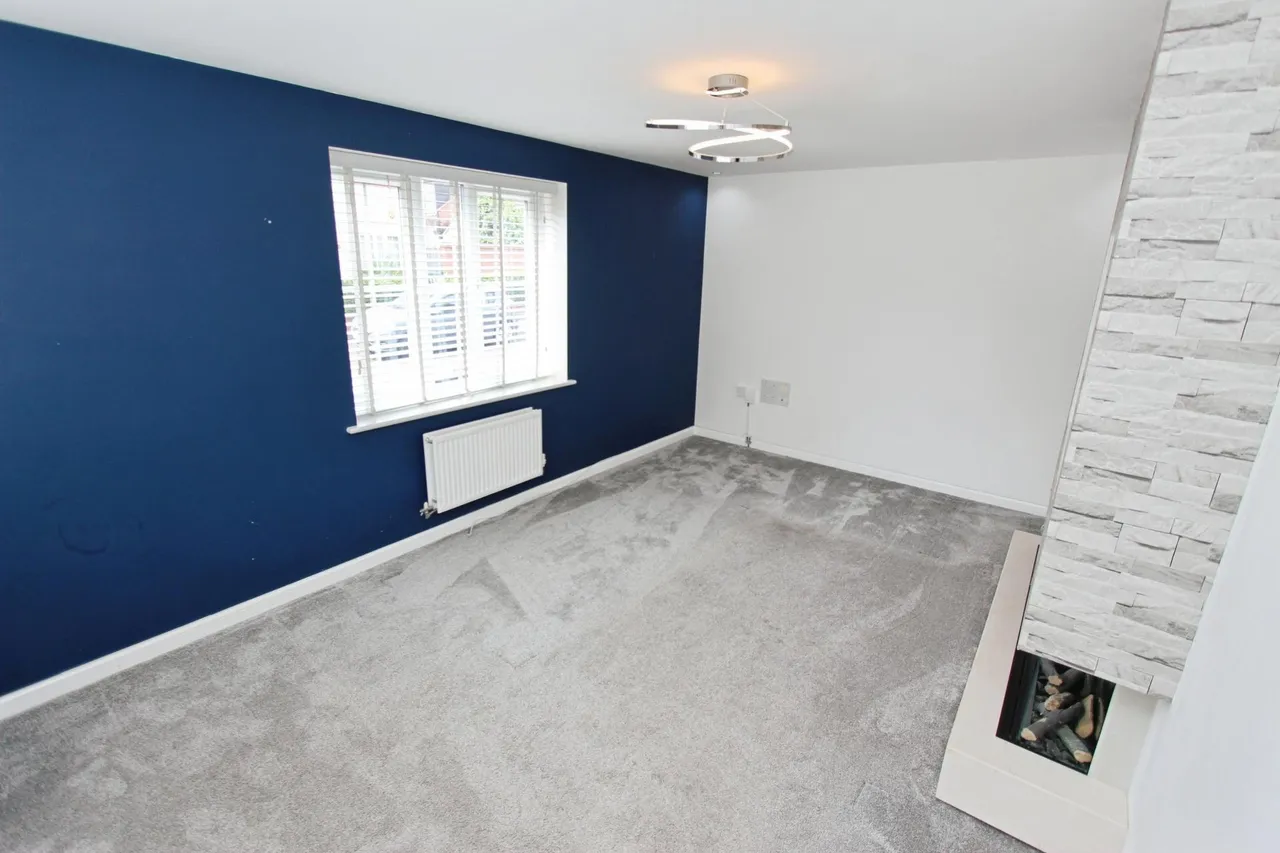 Bye Pass Road, Beeston, NG9, photo 6