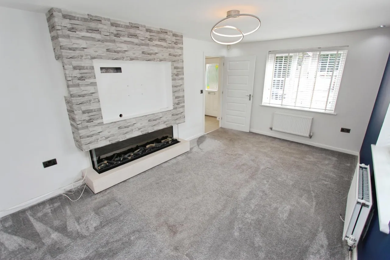 Bye Pass Road, Beeston, NG9, photo 5