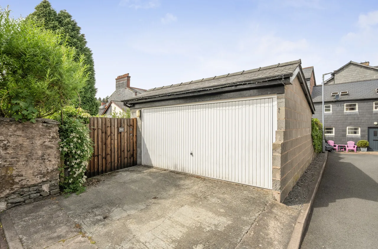 Great Oak Street, Llanidloes, photo 22